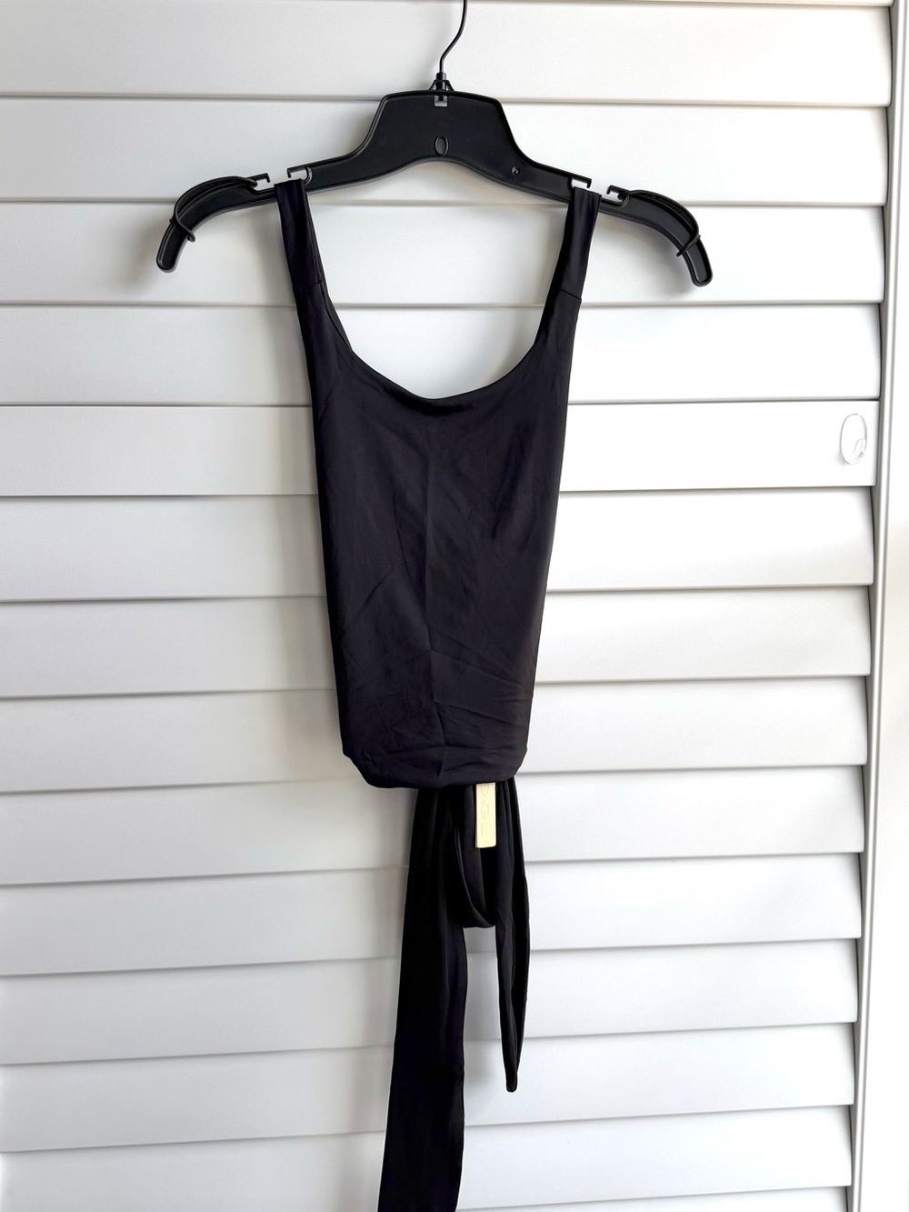 OGL Criss Cross Tie-Back Crop Top | Size XL